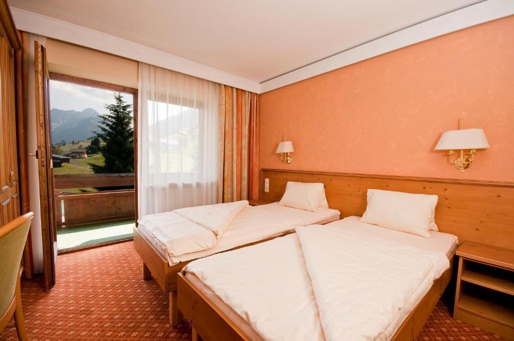 Suitehotel Kleinwalsertal Гіршеґґ Номер фото